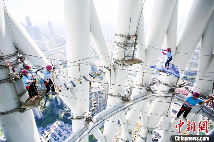 广州塔登高公开赛落幕：上千名选手云集角逐，