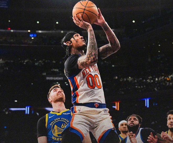 勇士残阵遭尼克斯21分逆转吞5连败 布伦森30+9助引