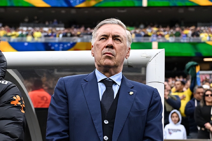 法国十人应战仍力克巴西 姆巴佩破门埃基蒂克绝