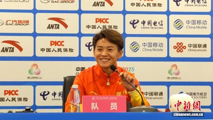 王霜率湖北女足创全运会最佳战绩 银牌背后是五