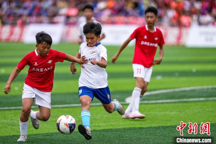 贵州“班超”全国赛7月启幕 校园足球赛点燃体教