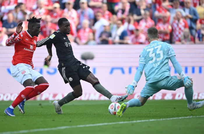 拜仁客场破门创德甲单赛季客场进球纪录