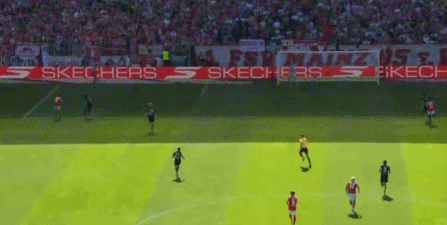 拜仁客场破门创德甲单赛季客场进球纪录